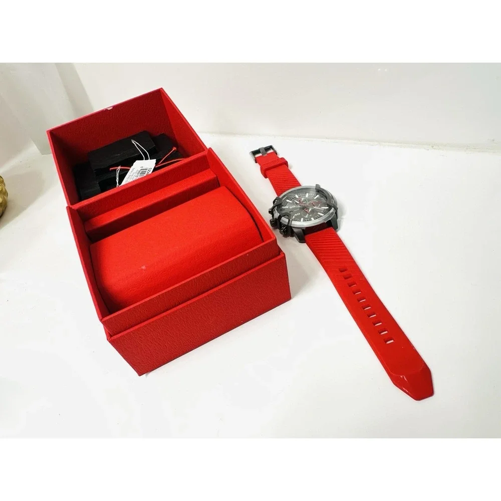 Diesel Split Chrono Mens Quartz Chronograph 51mm Gray Dial Red Strap DZ4673SET